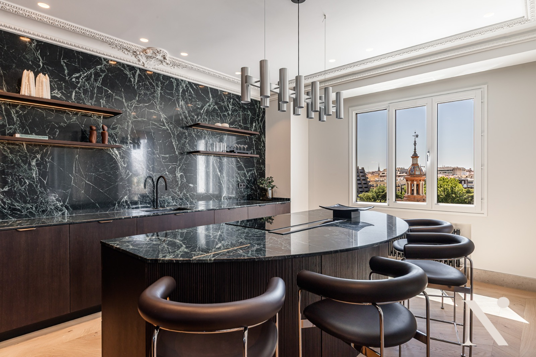  Exclusive flat with terrace and 5 suites in Castellana, Salamanca - 物件實景