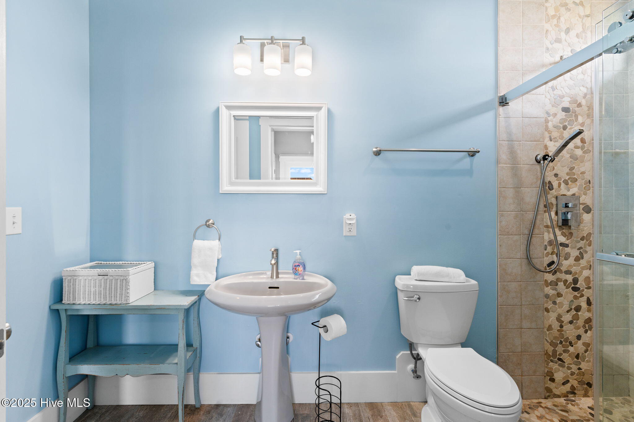 Oak Island, North Carolina, 28465, United States, 5 Bedrooms Bedrooms, ,5 BathroomsBathrooms,Residential,For Sale,1974906