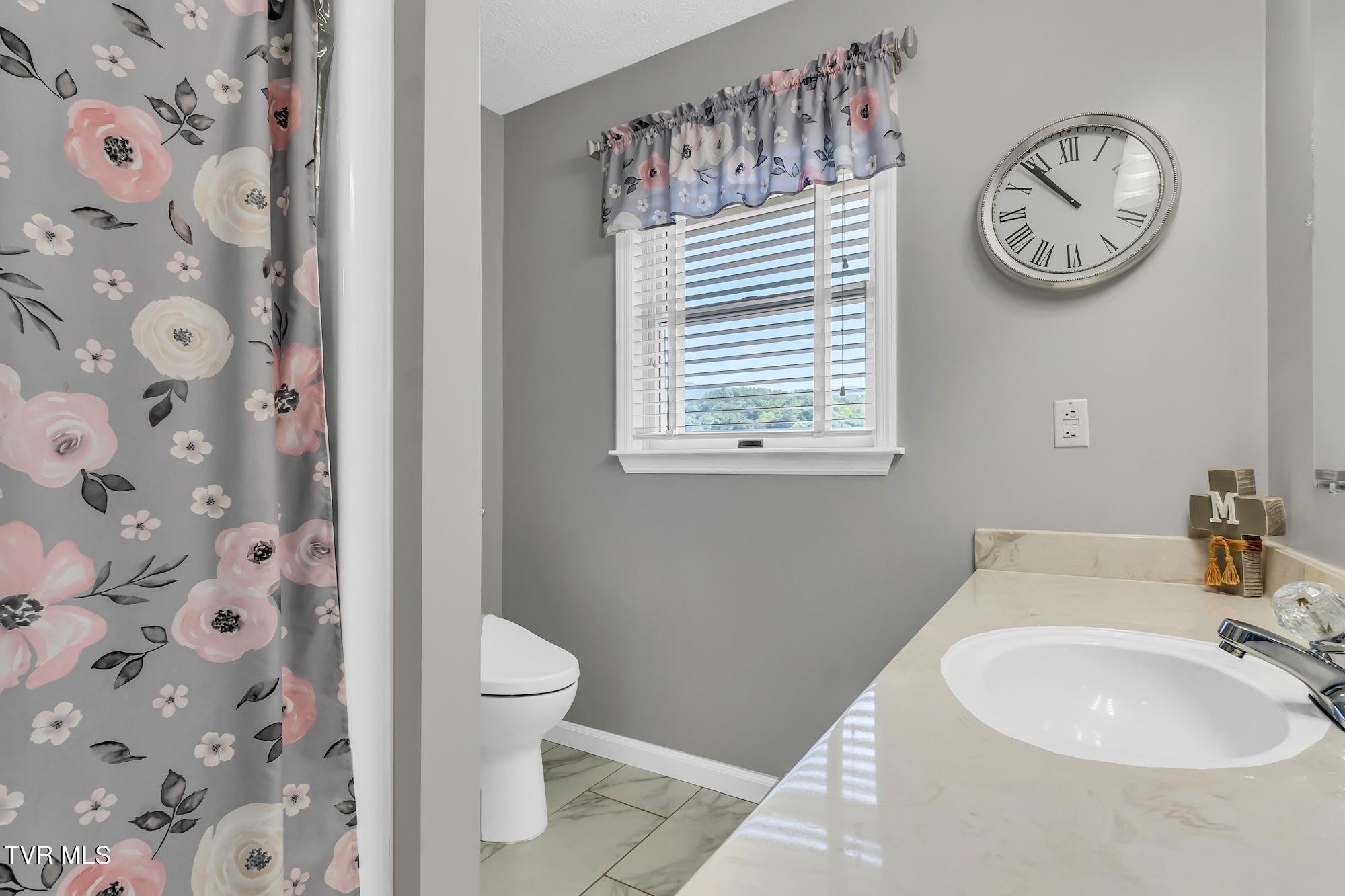 Big Stone Gap, Virginia, 24219, United States, 4 Bedrooms Bedrooms, ,3 BathroomsBathrooms,Residential,For Sale,1984528