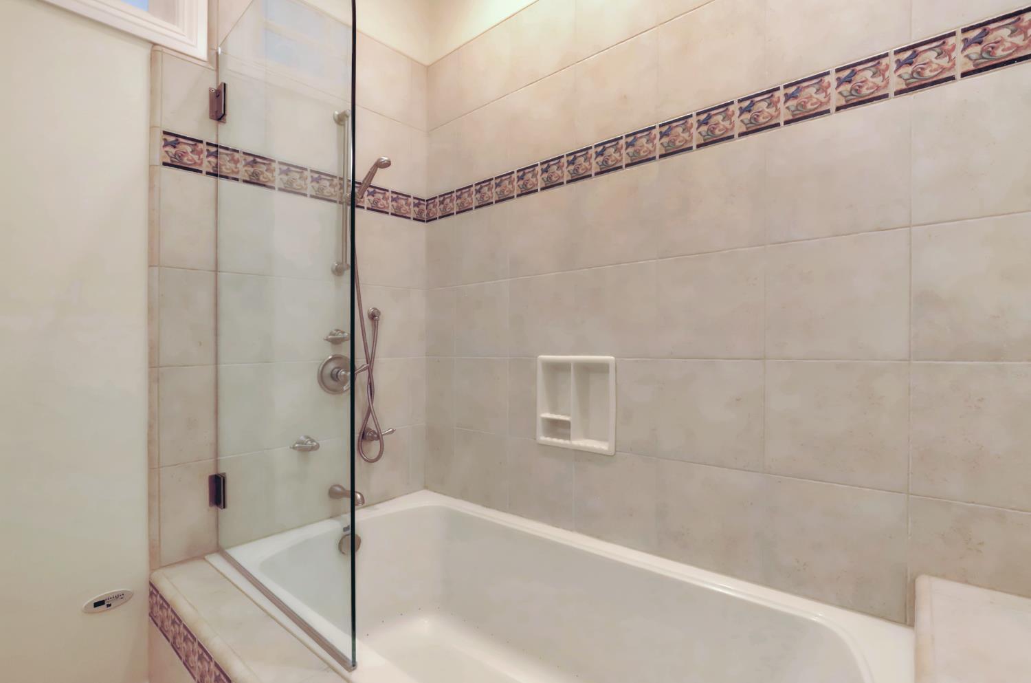 Nevada City, California, 95959, United States, 4 Bedrooms Bedrooms, ,6 BathroomsBathrooms,Residential,For Sale,2009242