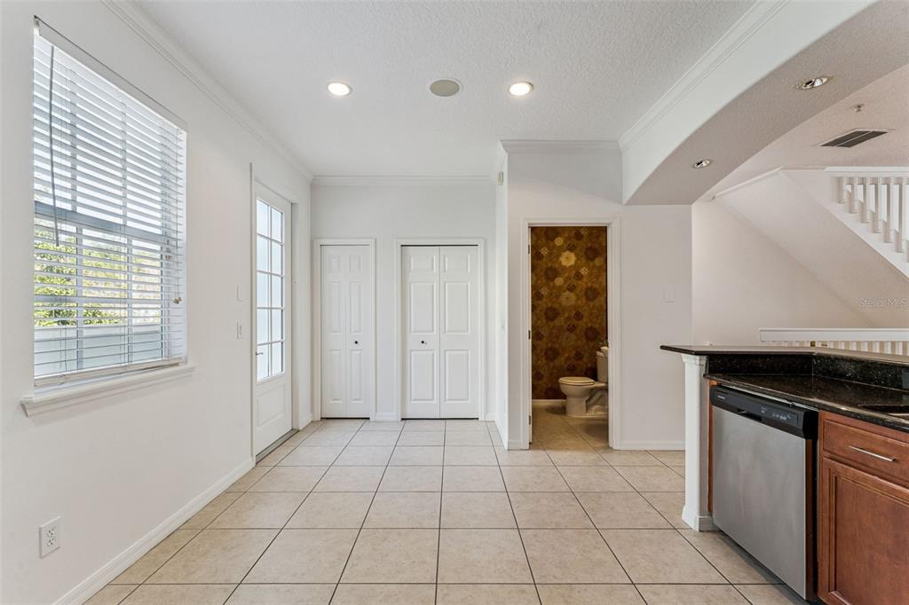 Orlando, Florida, 32814, United States, 3 Bedrooms Bedrooms, ,4 BathroomsBathrooms,Residential,For Sale,1987483