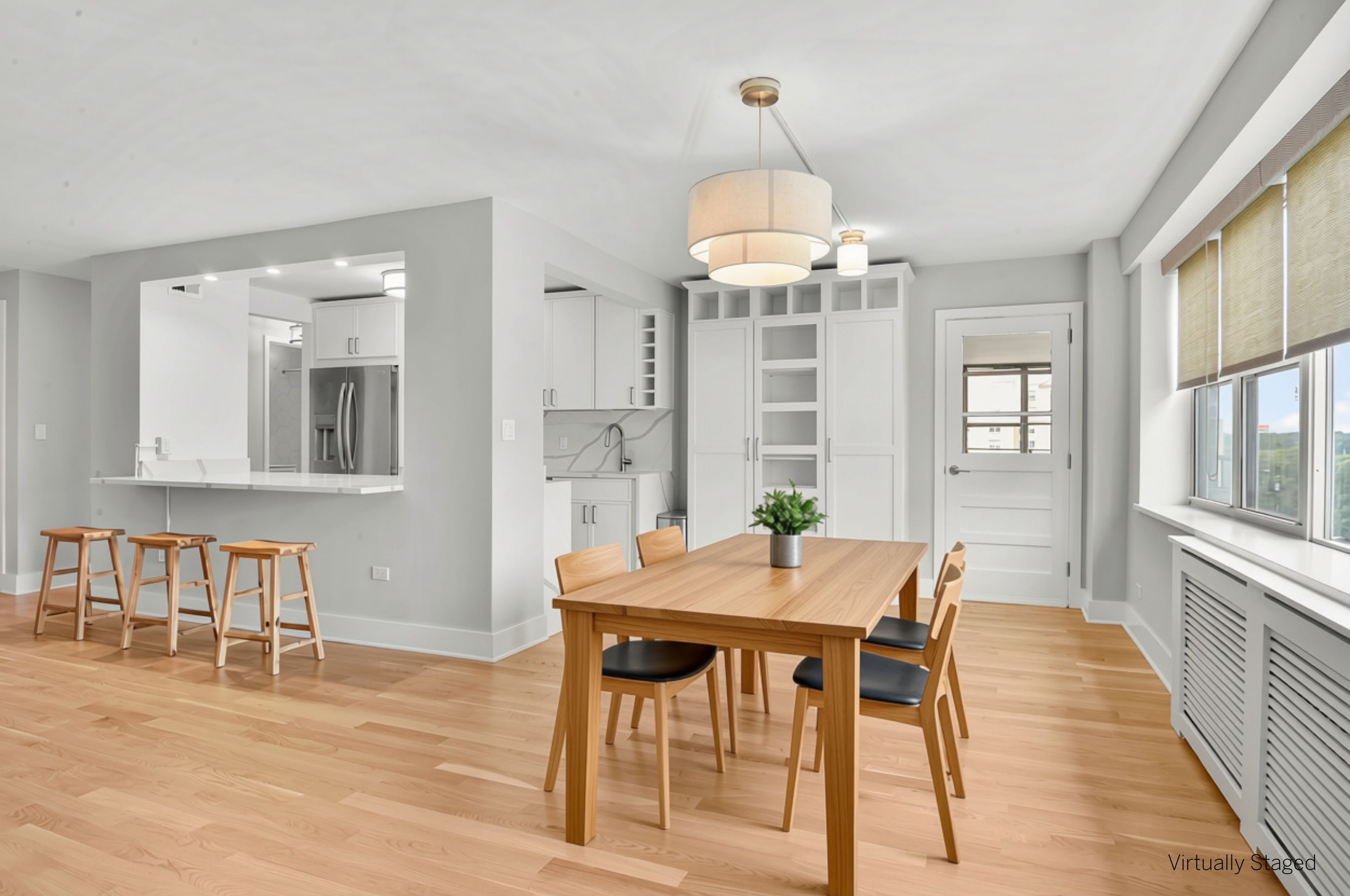  Fully Renovated Larchmont Condo - 物件實景
