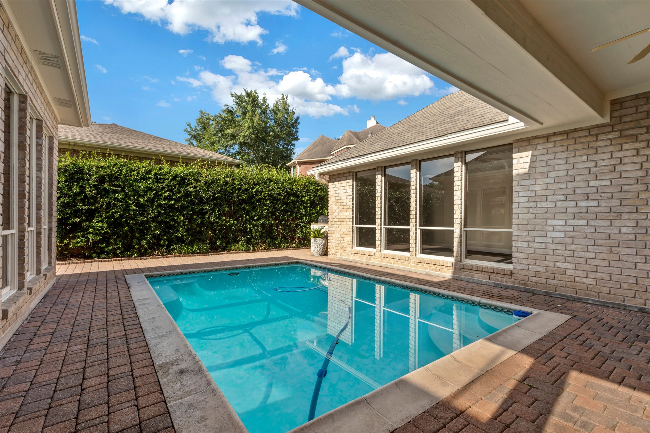 Houston, Texas, 77077, United States, 4 Bedrooms Bedrooms, ,4 BathroomsBathrooms,Residential,For Sale,1990335