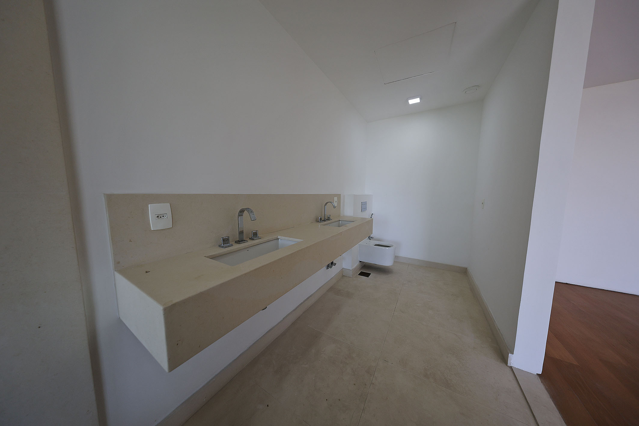  Grand Hyatt Residences with 245 sqm and integrated floor plan in Barra - 物件實景