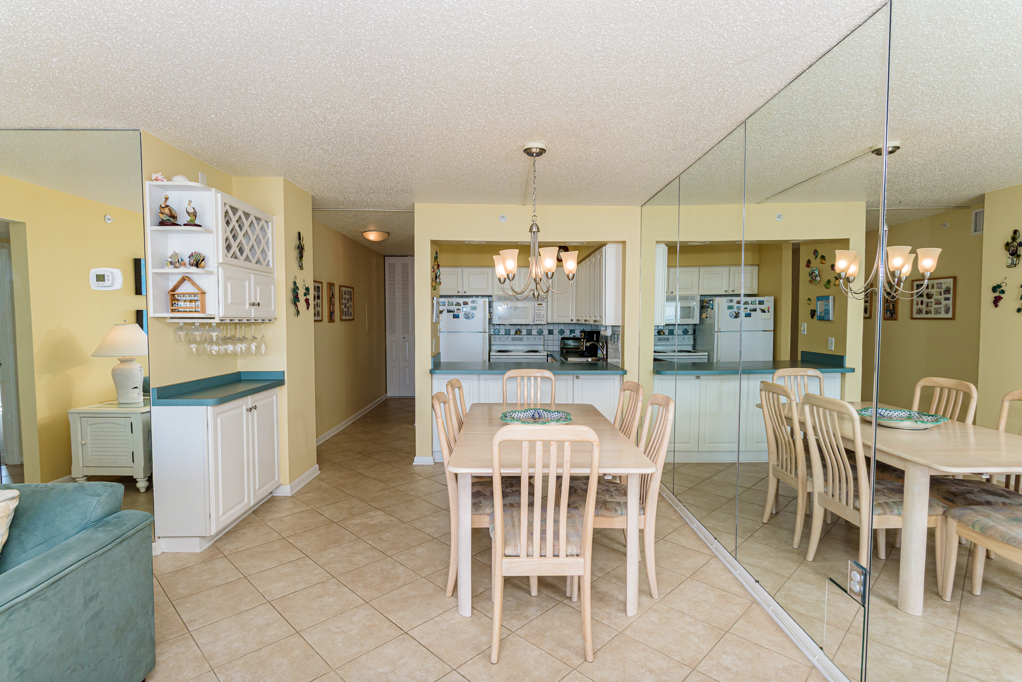 Ocean City, Maryland, 21842, United States, 3 Bedrooms Bedrooms, ,2 BathroomsBathrooms,Residential,For Sale,1929100