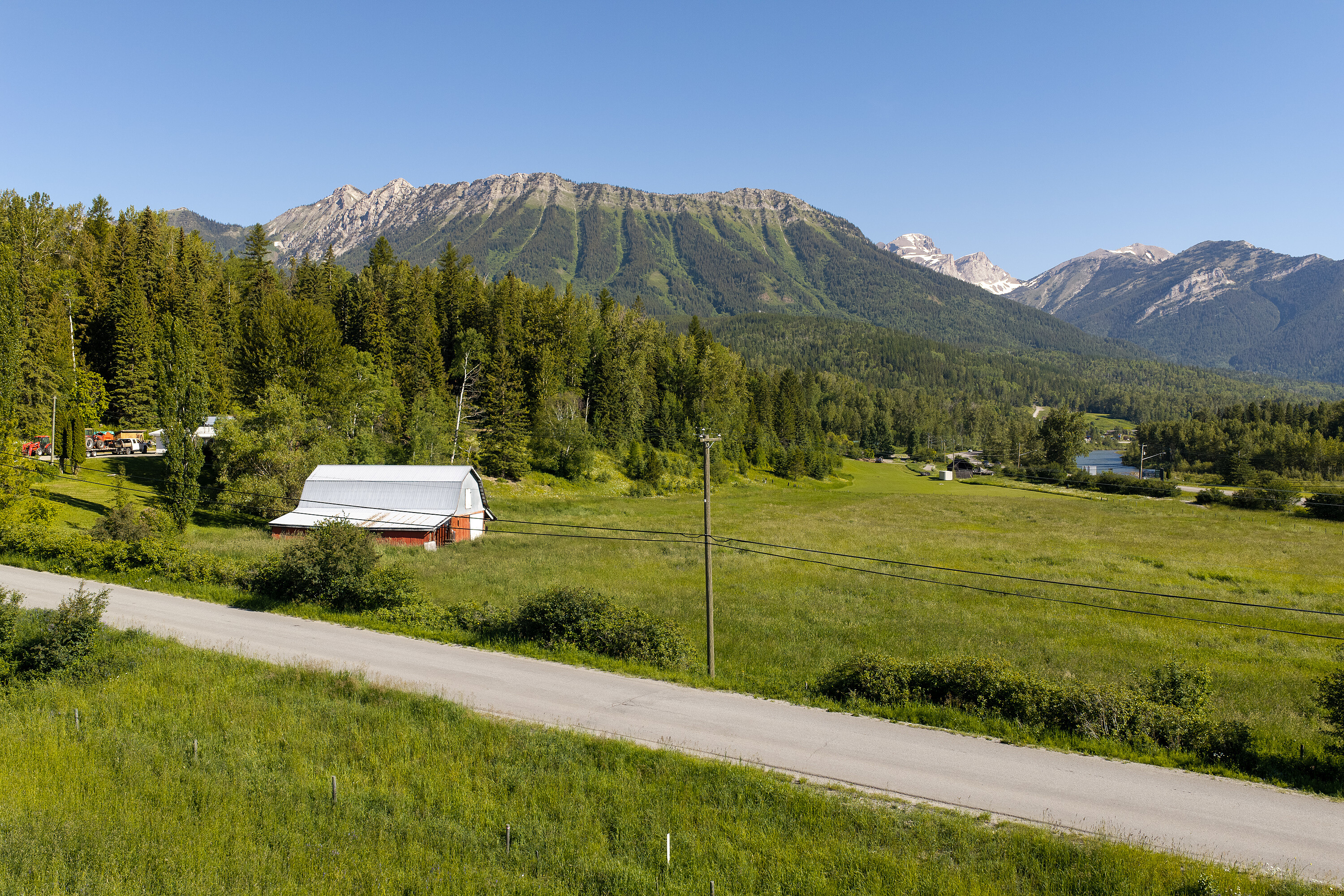  Fernie Acreage - 物件實景