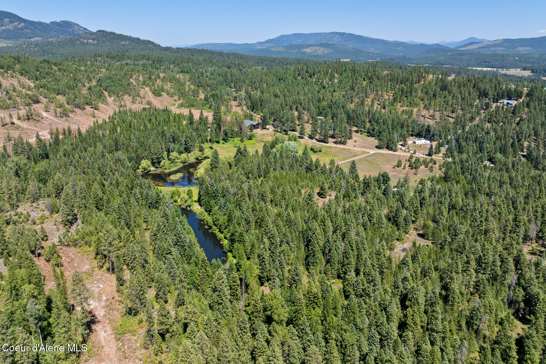 Athol, Idaho, 83801, United States, 4 Bedrooms Bedrooms, ,5 BathroomsBathrooms,Residential,For Sale,1975207