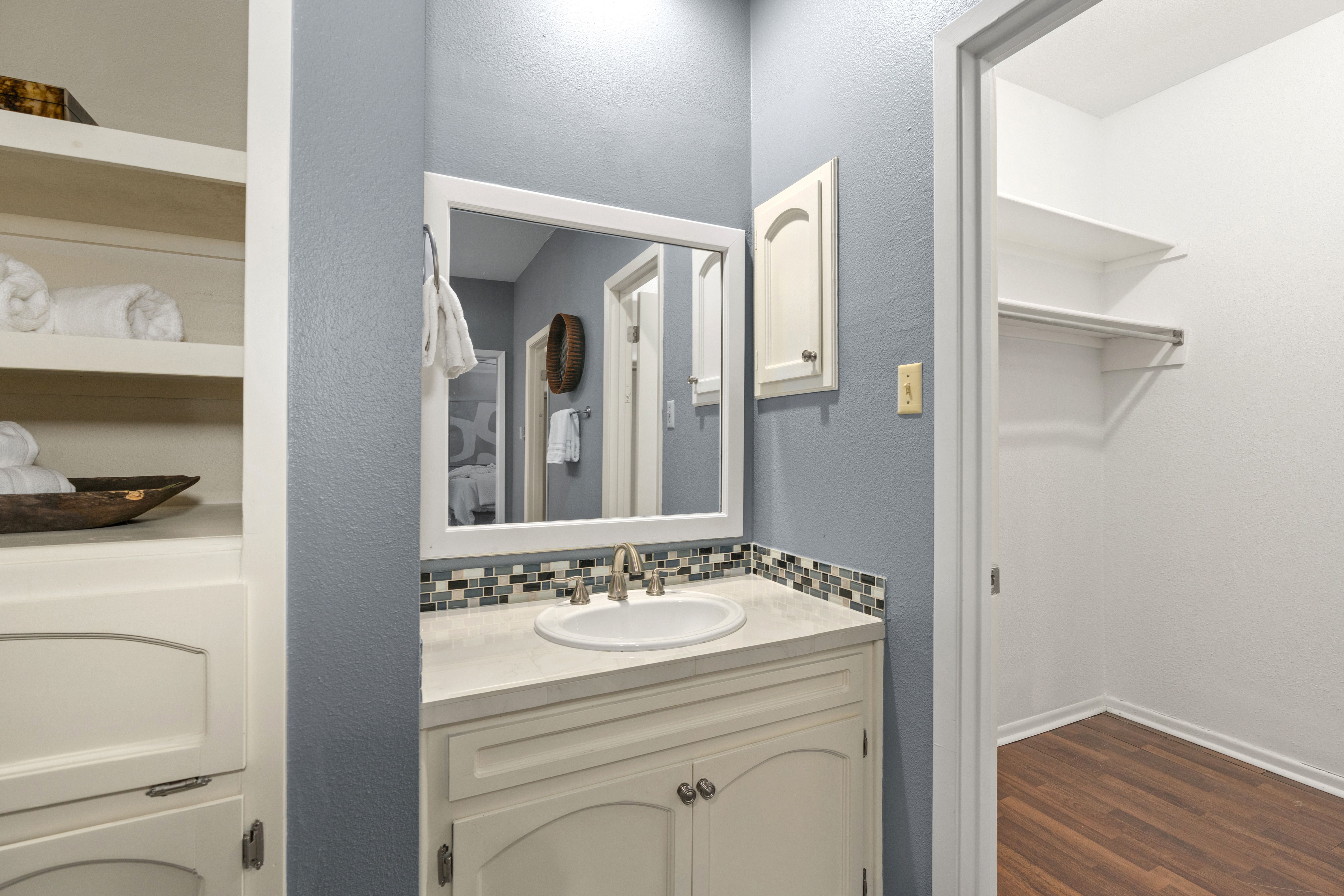  Refined Townhome in Alamo Heights - 物件實景