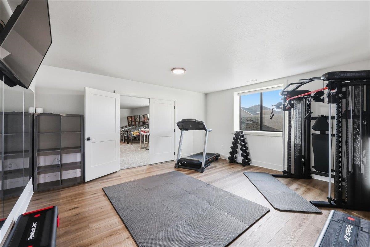 Spokane, Washington, 99208, United States, 5 Bedrooms Bedrooms, ,3 BathroomsBathrooms,Residential,For Sale,1992809