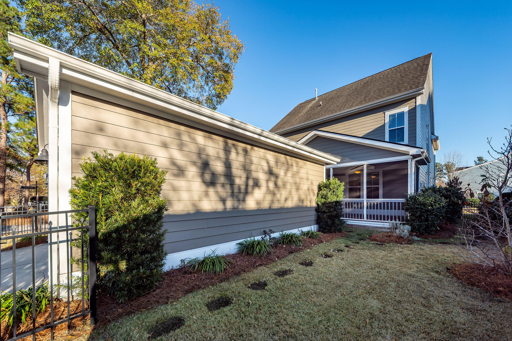 Summerville, South Carolina, 29483, United States, 4 Bedrooms Bedrooms, ,4 BathroomsBathrooms,Residential,For Sale,2005994