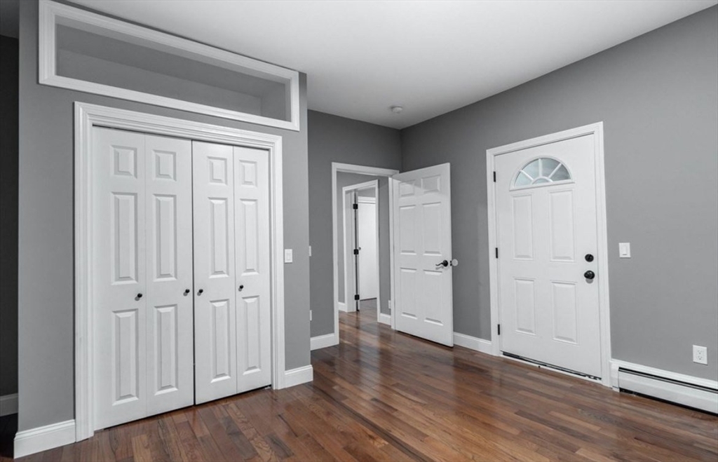 Fall River, Massachusetts, 02724, United States, 9 Bedrooms Bedrooms, ,3 BathroomsBathrooms,Residential,For Sale,1876927