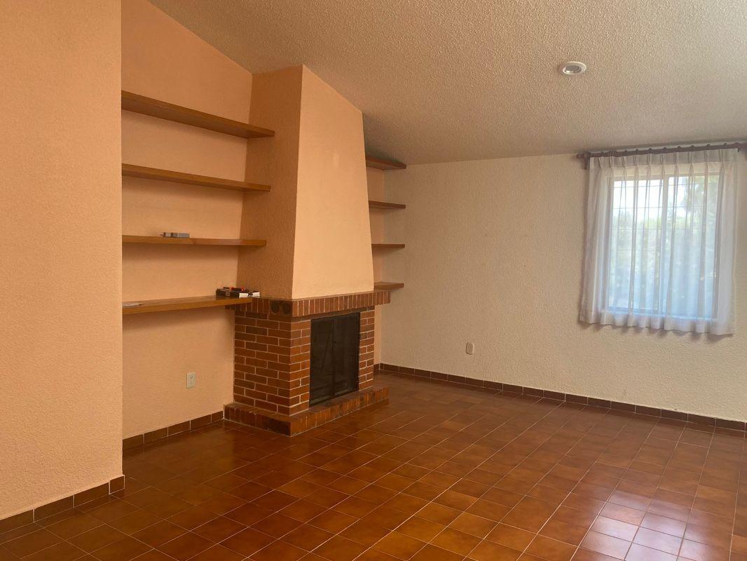LA ASUNCION, Metepec, Estado de México, 52172, Mexico, 3 Bedrooms Bedrooms, ,2 BathroomsBathrooms,Residential,For Sale,LA ASUNCION,1620500