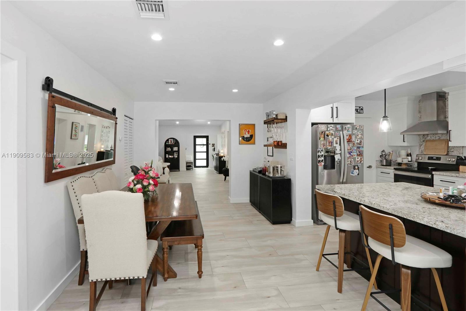 Miami, Florida, 33155, United States, 4 Bedrooms Bedrooms, ,4 BathroomsBathrooms,Residential,For Sale,1987905