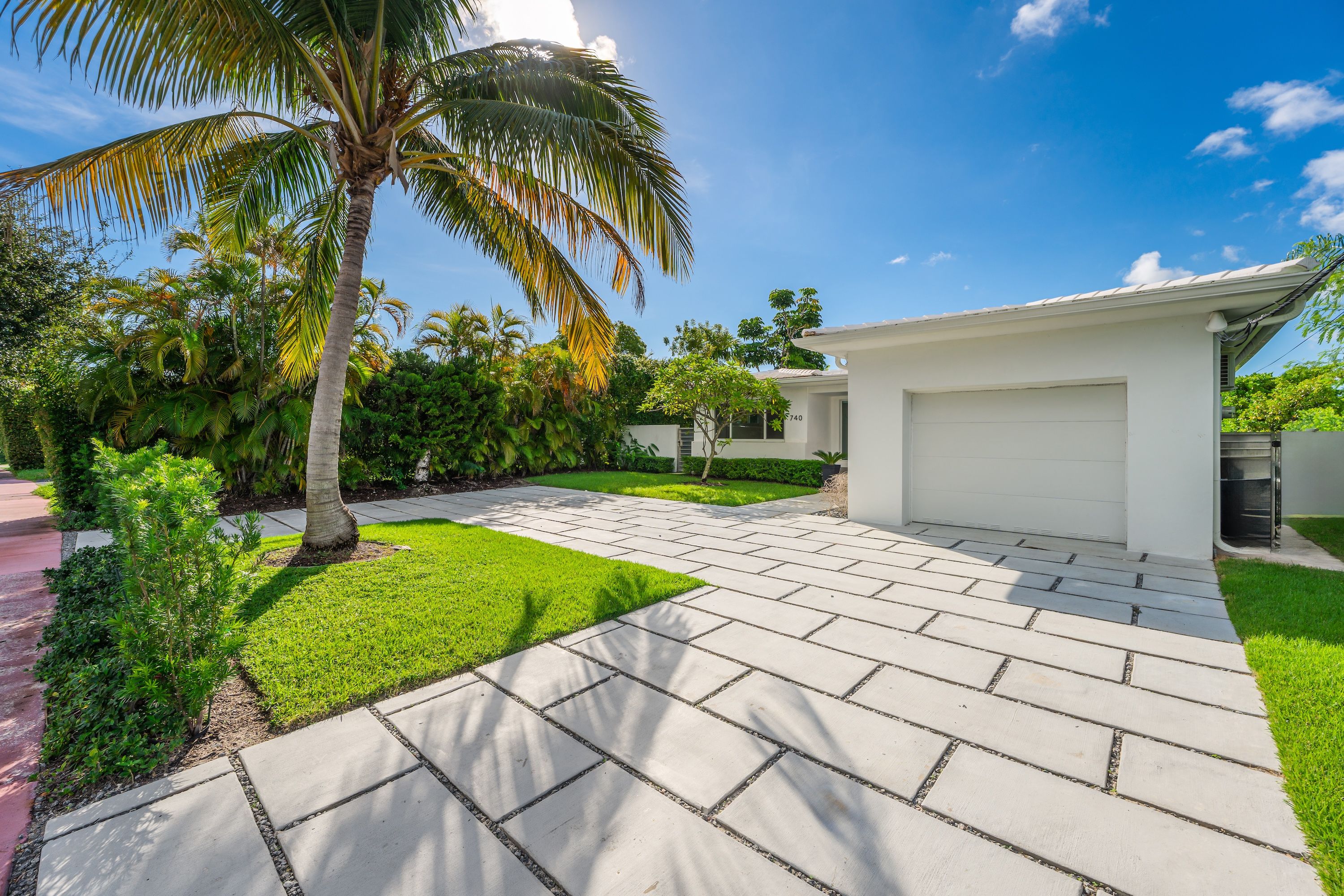  740 S Shore Dr, Miami Beach, FL, 33141 - 物件實景
