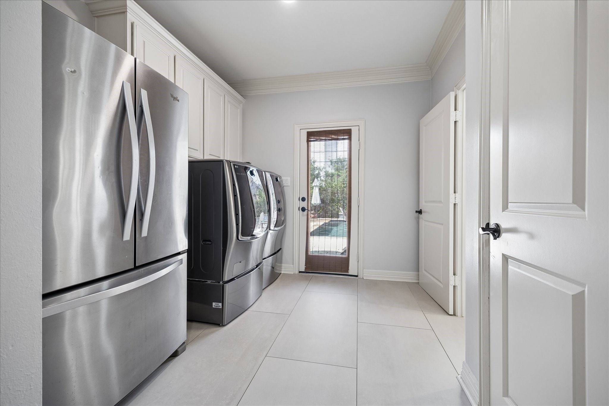  3642 Aberdeen Way - 物件實景