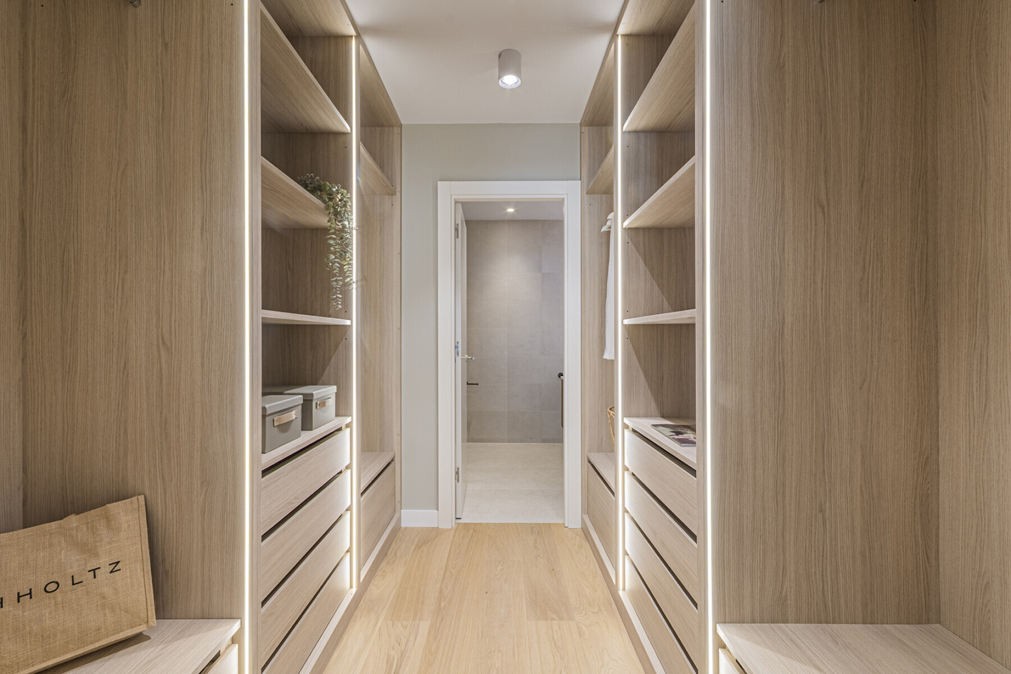  Elegant 5 Bedroom Renovated Apartment in Barcelona - 物件實景
