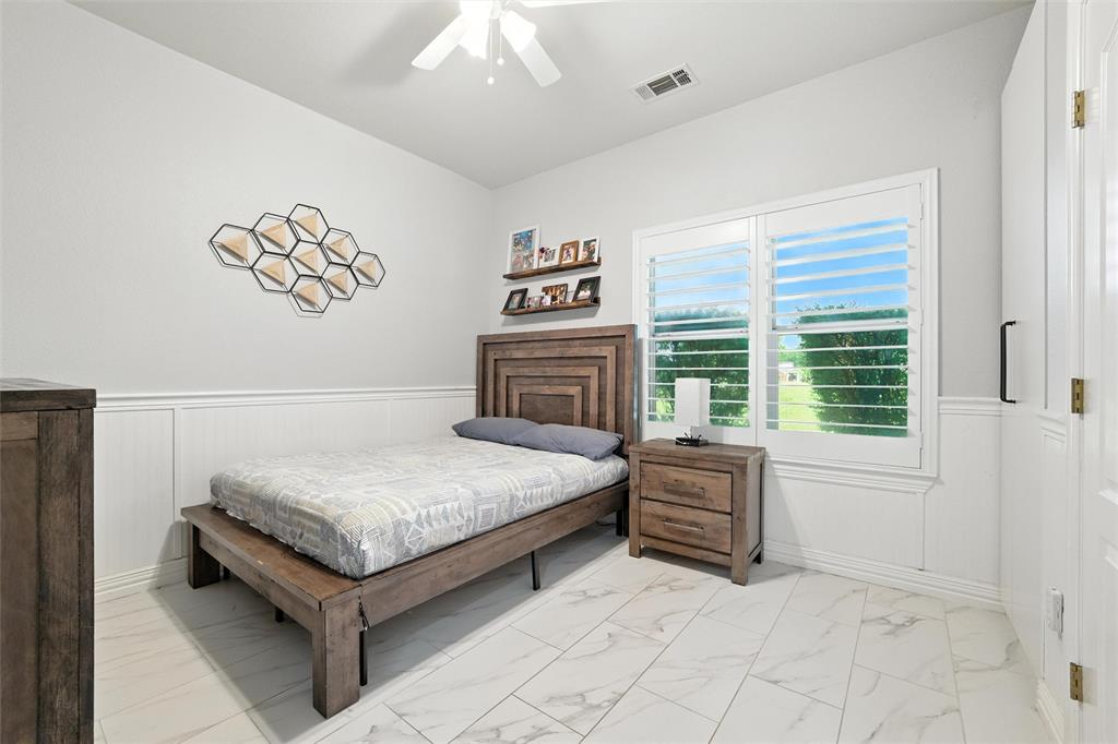 Cedar Hill, Texas, 75104, United States, 5 Bedrooms Bedrooms, ,3 BathroomsBathrooms,Residential,For Sale,1860572