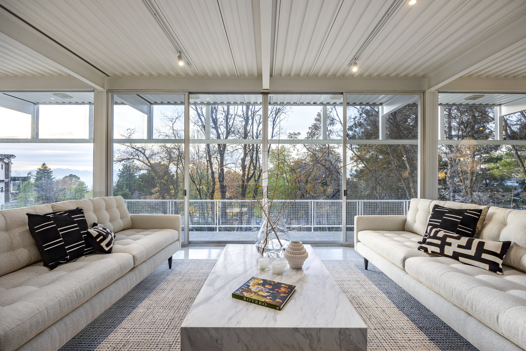  A John Sugden Modern Home in the Cove - 物件實景