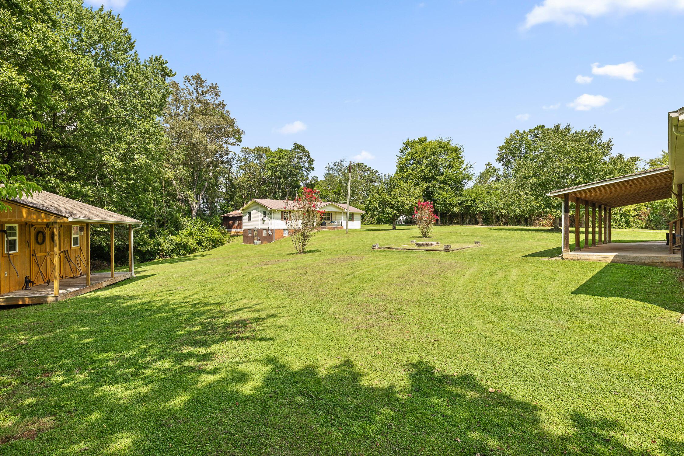 Ringgold, Georgia, 30736, United States, 6 Bedrooms Bedrooms, ,4 BathroomsBathrooms,Residential,For Sale,1927456
