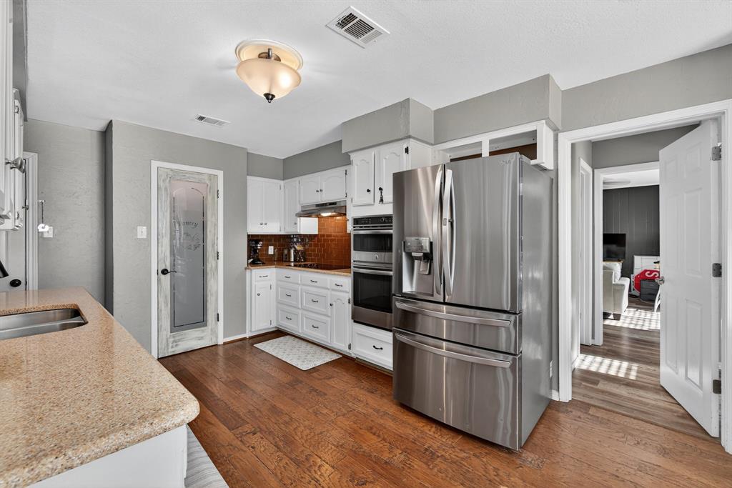 Trophy Club, Texas, 76262, United States, 4 Bedrooms Bedrooms, ,3 BathroomsBathrooms,Residential,For Sale,1992869