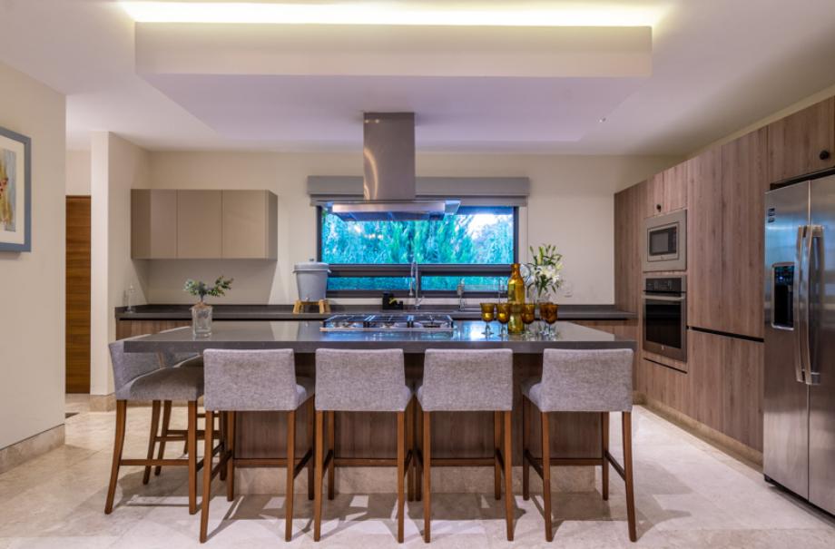 Dolores Hidalgo Cuna de la Independencia Nacional, Guanajuato, 37800, Mexico, 4 Bedrooms Bedrooms, ,4 BathroomsBathrooms,Residential,For Sale,1686394