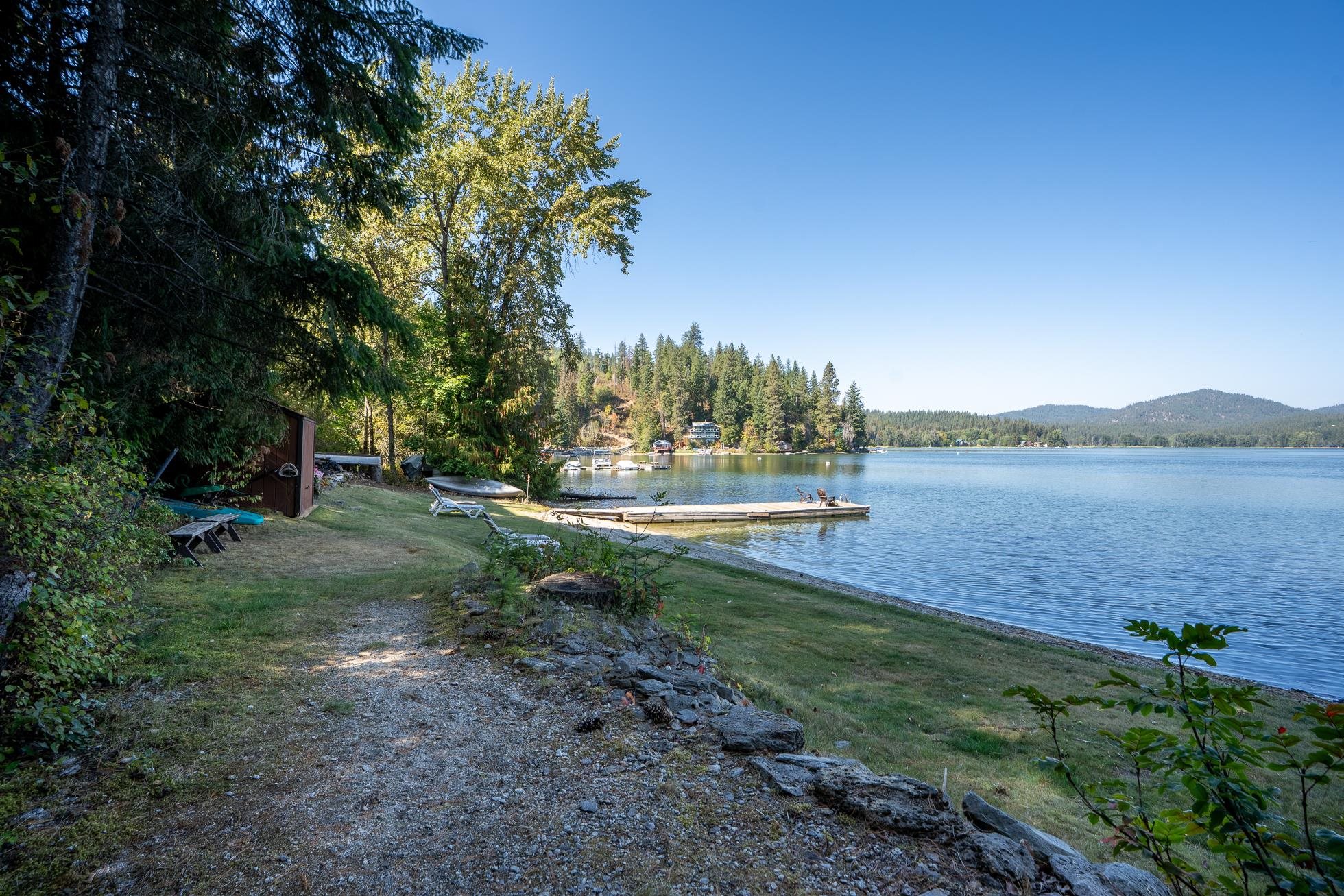 Newman Lake, Washington, 99025, United States, 3 Bedrooms Bedrooms, ,1 BathroomBathrooms,Residential,For Sale,1979183