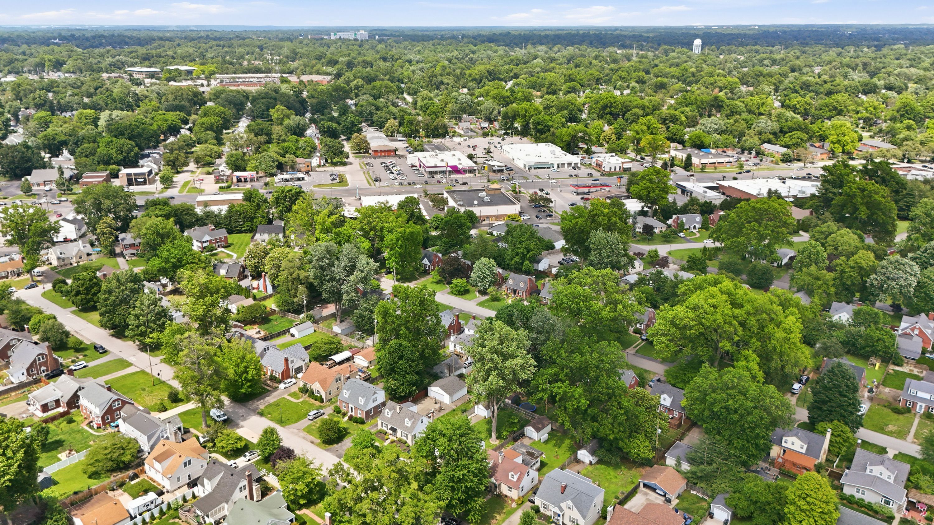  225 Monohan Drive, Louisville, KY 40207 - 物件實景