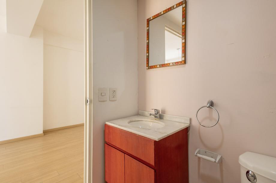 Miguel Hidalgo, Ciudad de México, 11230, Mexico, 2 Bedrooms Bedrooms, ,1 BathroomBathrooms,Residential,For Sale,1829551