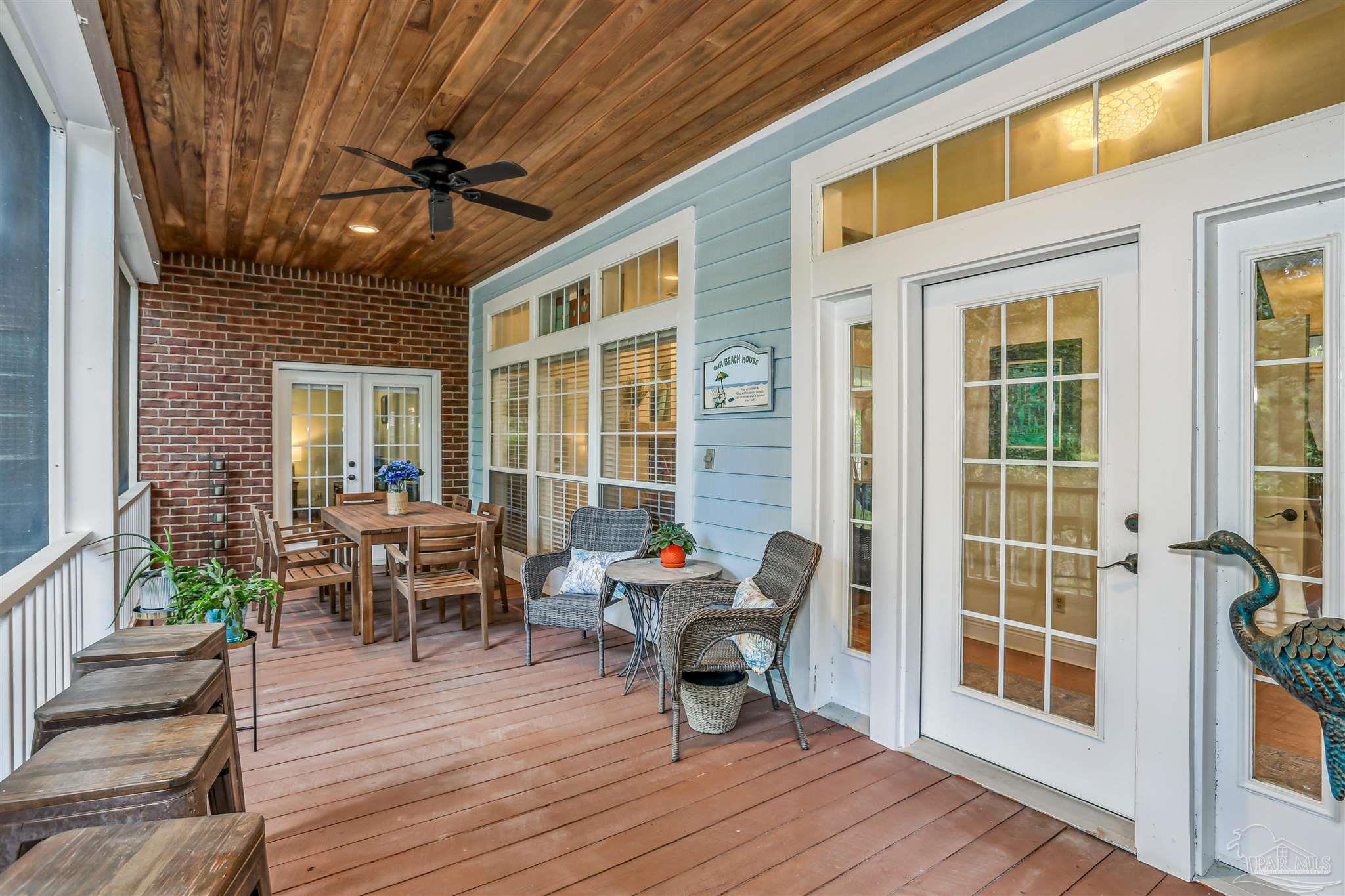 Pensacola, Florida, 32507, United States, 4 Bedrooms Bedrooms, ,4 BathroomsBathrooms,Residential,For Sale,1913346