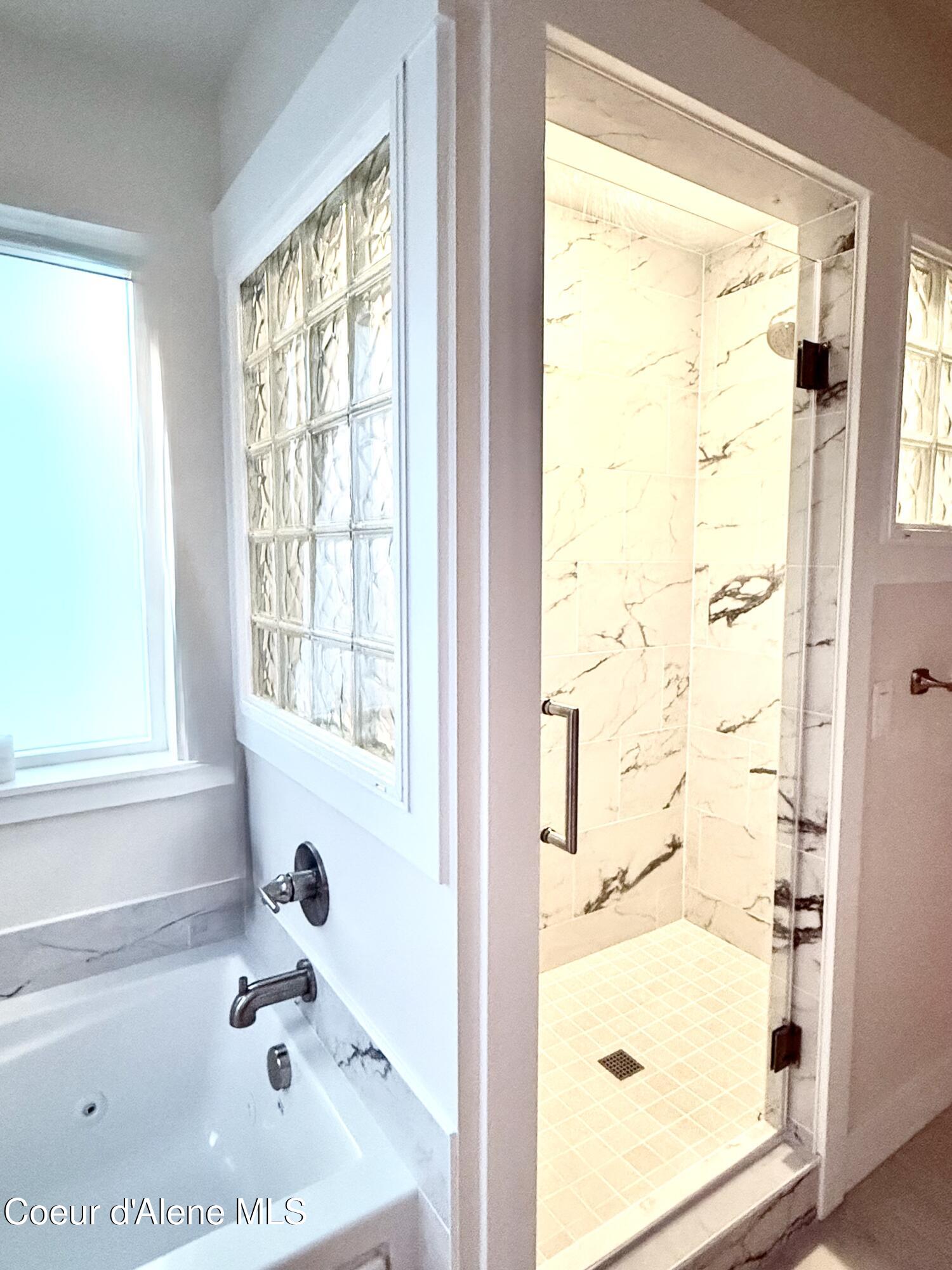 Hayden, Idaho, 83835, United States, 3 Bedrooms Bedrooms, ,3 BathroomsBathrooms,Residential,For Sale,1980507