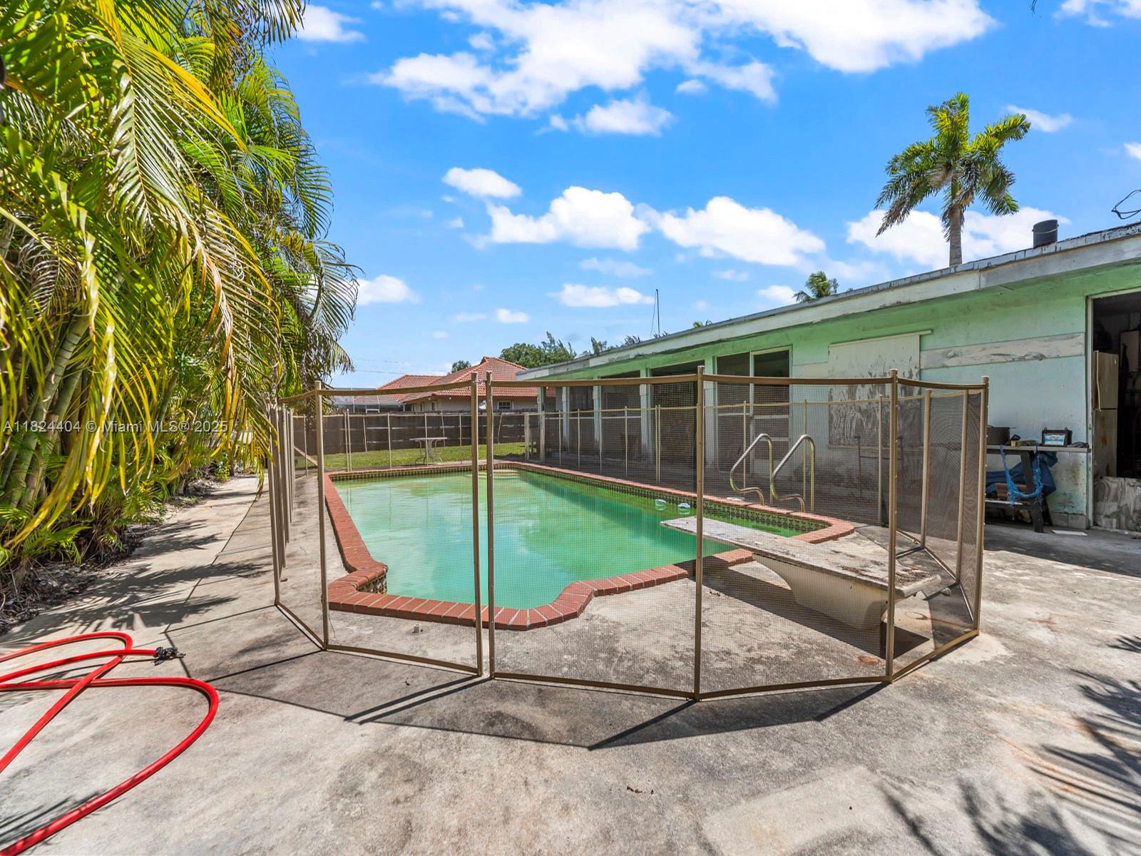 Palmetto Bay, Florida, 33157, United States, 3 Bedrooms Bedrooms, ,3 BathroomsBathrooms,Residential,For Sale,1867576
