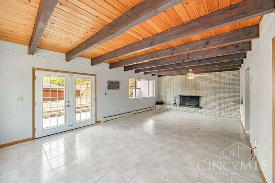 Milford, Ohio, 45150, United States, 4 Bedrooms Bedrooms, ,3 BathroomsBathrooms,Residential,For Sale,1989333