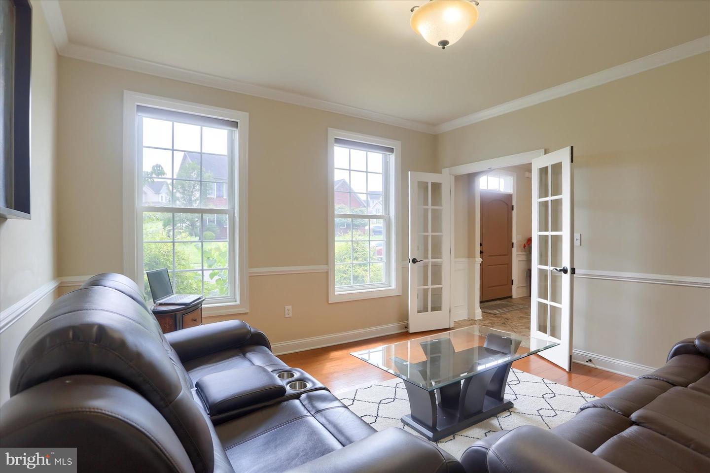 Mechanicsburg, Pennsylvania, 17050, United States, 5 Bedrooms Bedrooms, ,5 BathroomsBathrooms,Residential,For Sale,1910880
