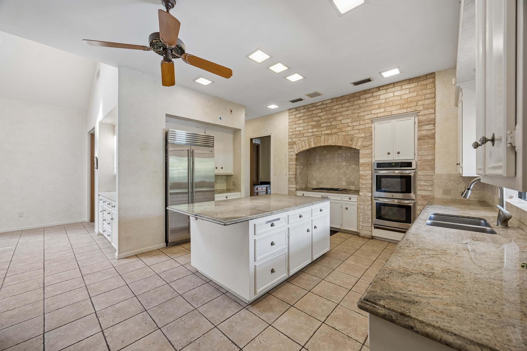  802 Briar Ridge Drive - 物件實景
