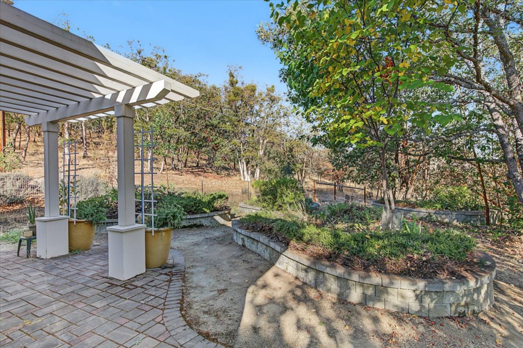  2094 Knowles Road Medford, OR 97501 - 物件實景