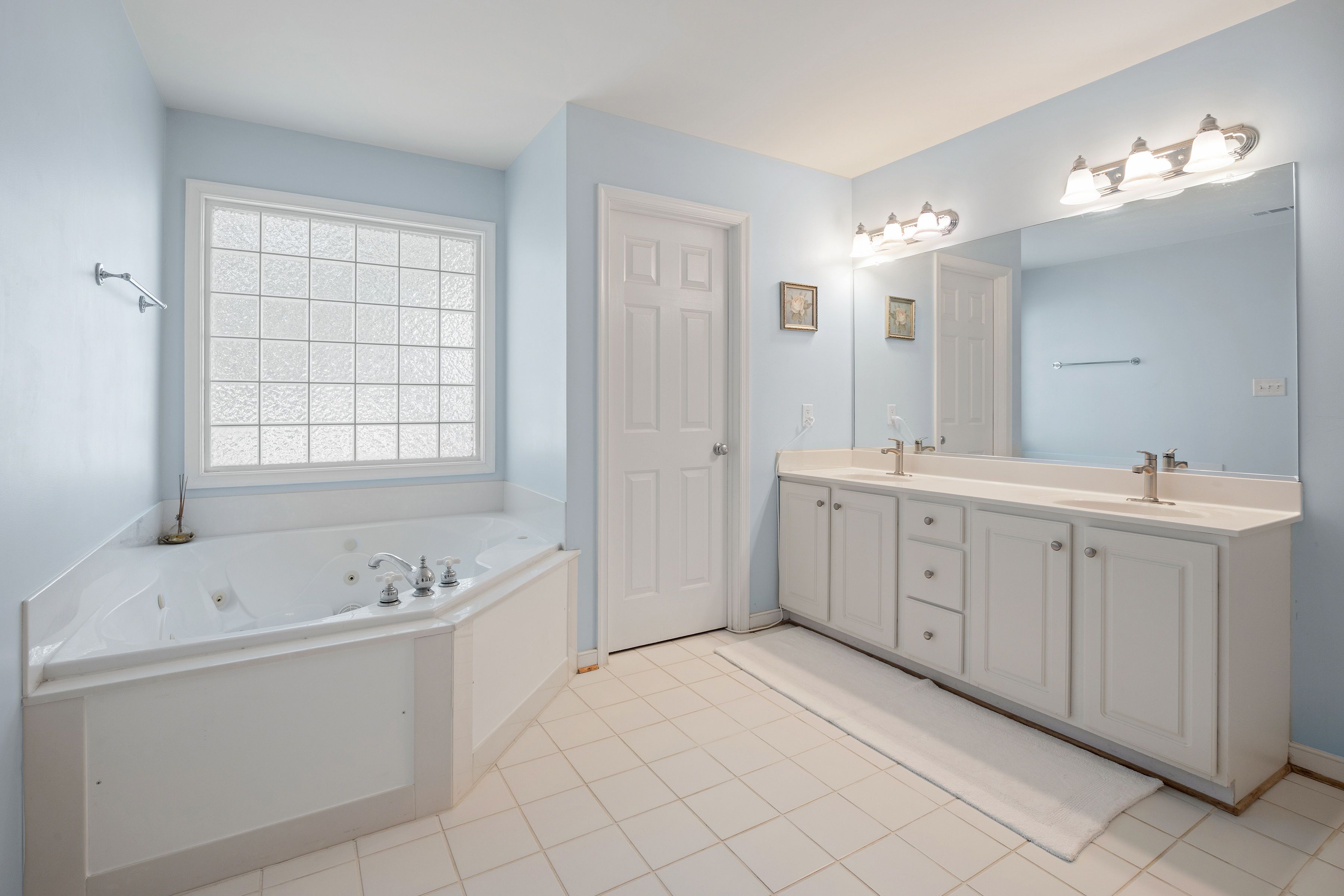  11812 Autumnwood Court, Glen Allen, VA 23059 - 物件實景
