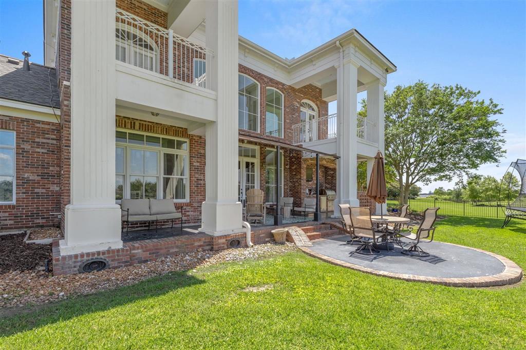 Lake Charles, Louisiana, 70605, United States, 4 Bedrooms Bedrooms, ,4 BathroomsBathrooms,Residential,For Sale,2026946