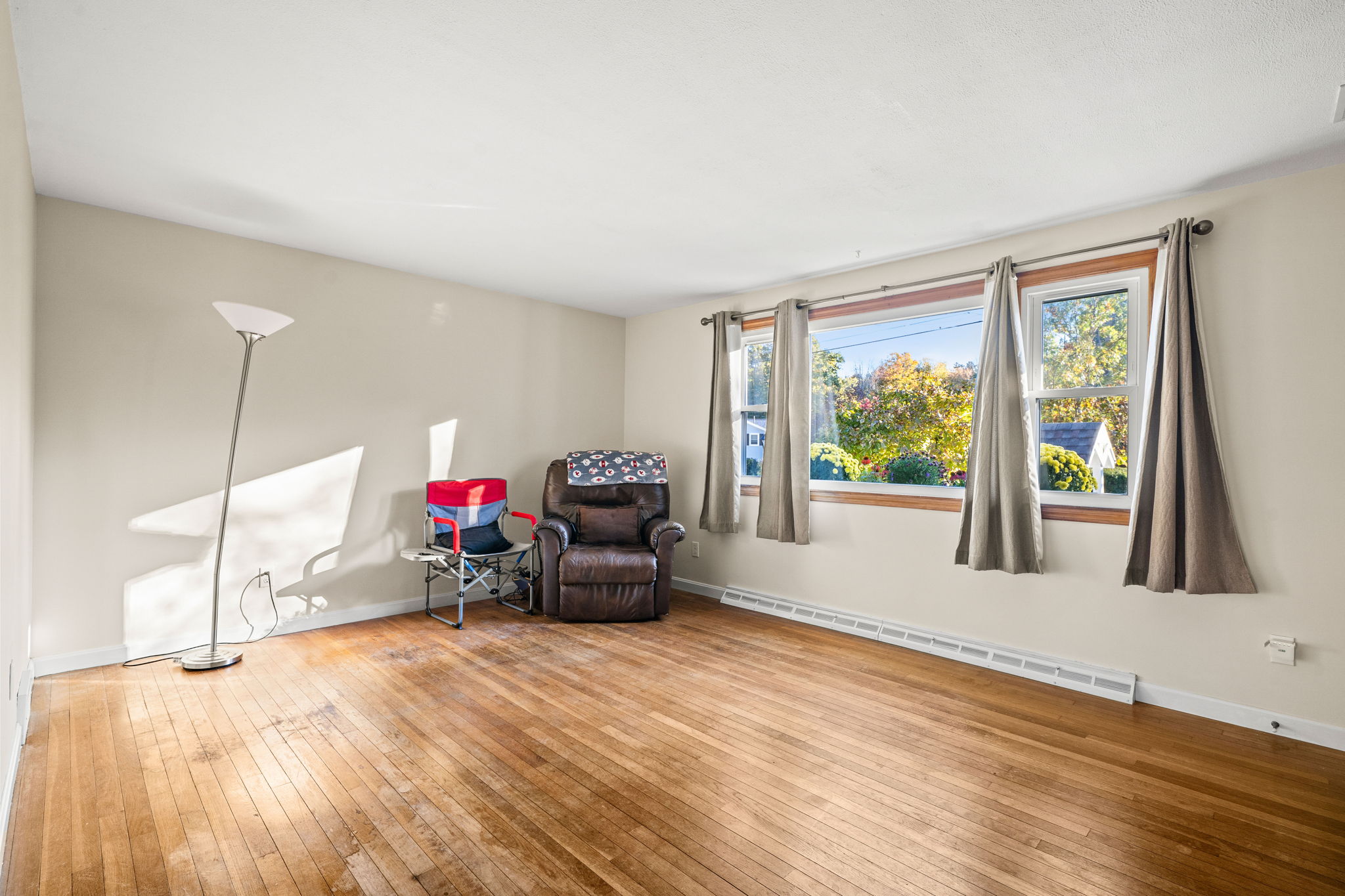  21 Chisholm Road, Kingston, NH, 03848 - 物件實景