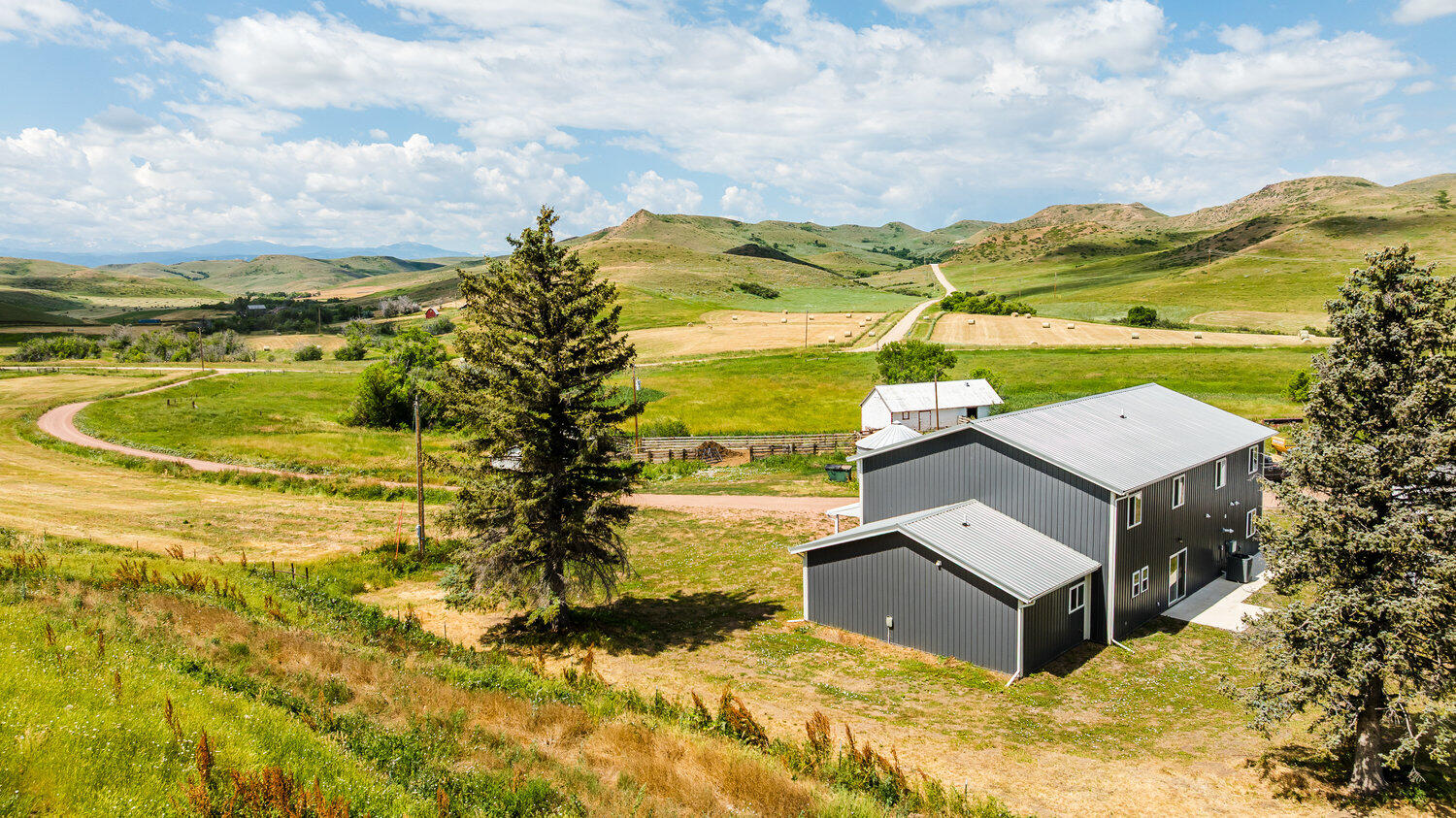 Wyarno, Wyoming, 82845, United States, 6 Bedrooms Bedrooms, ,3 BathroomsBathrooms,Residential,For Sale,1941792
