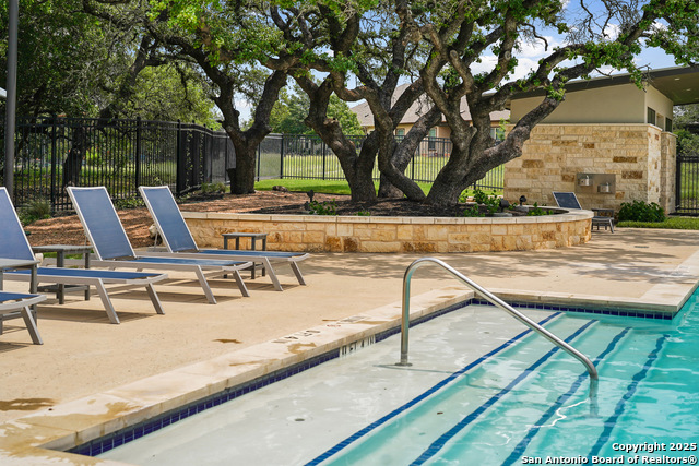 San Antonio, Texas, 78261, United States, 3 Bedrooms Bedrooms, ,4 BathroomsBathrooms,Residential,For Sale,1794798