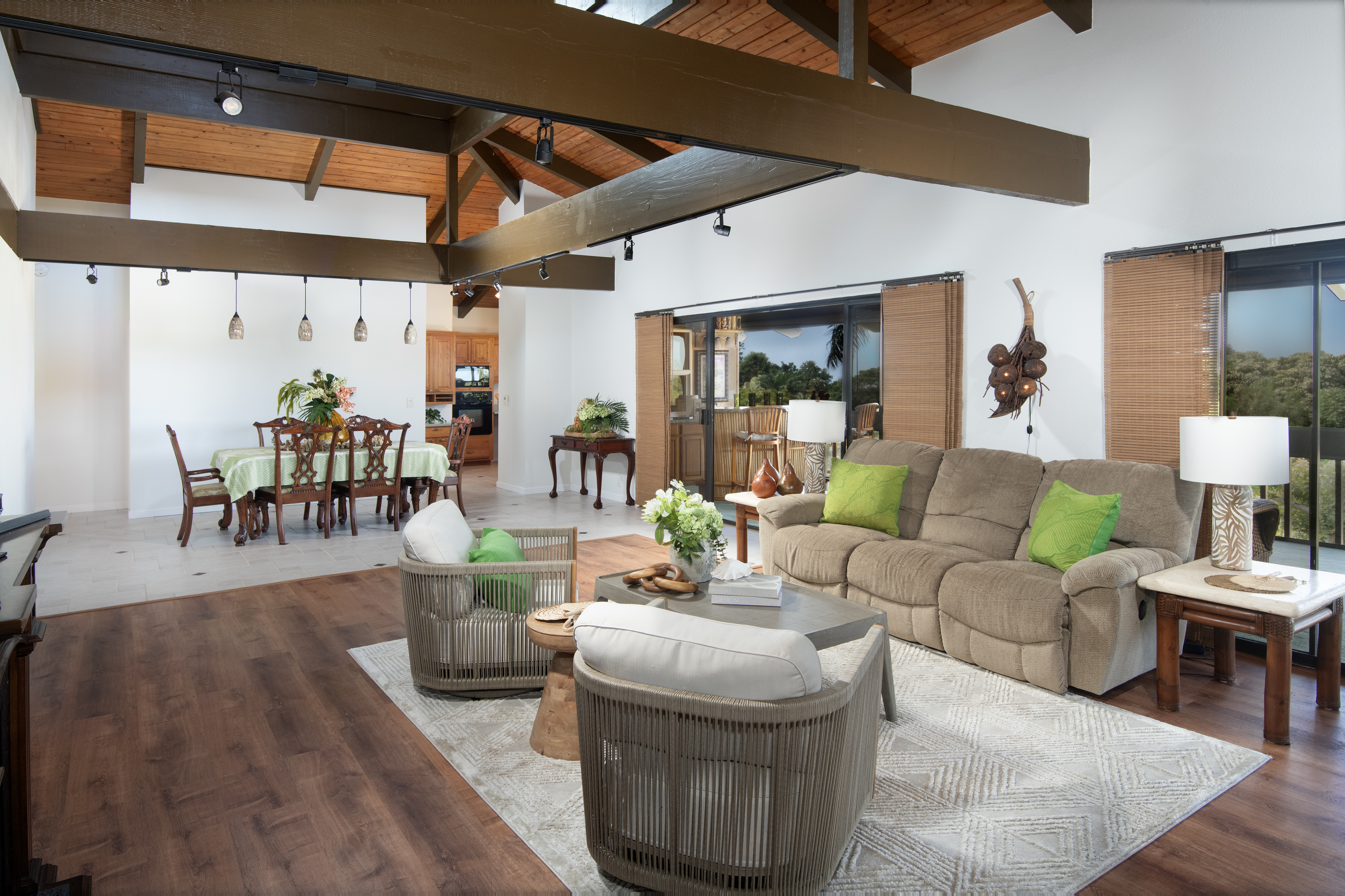 Kailua-Kona, Hawaii, 96740, United States, 3 Bedrooms Bedrooms, ,3 BathroomsBathrooms,Residential,For Sale,1827078