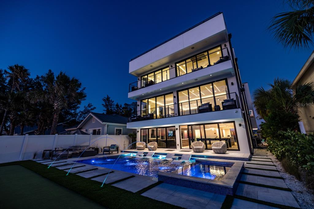 Indian Rocks Beach, Florida, 33785, United States, 8 Bedrooms Bedrooms, ,11 BathroomsBathrooms,Residential,For Sale,1997282