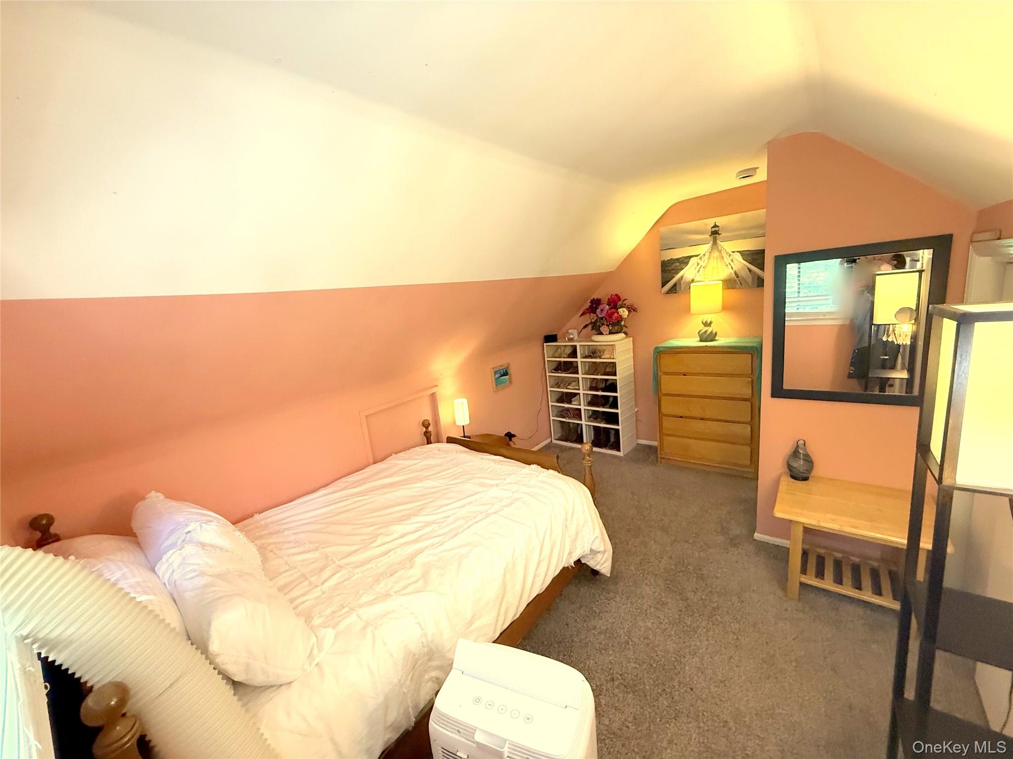 New City, New York, 10956, United States, 4 Bedrooms Bedrooms, ,3 BathroomsBathrooms,Residential,For Sale,1896333