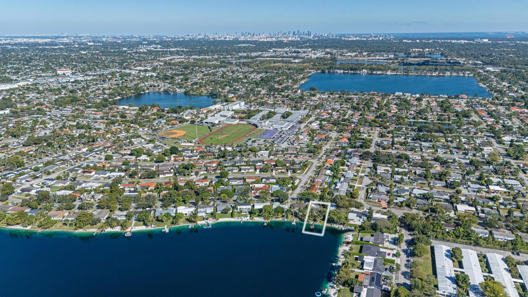 Miami, Florida, 33165, United States, 3 Bedrooms Bedrooms, ,2 BathroomsBathrooms,Residential,For Sale,1995452