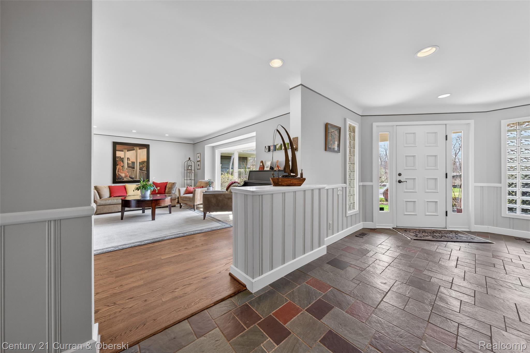 Bloomfield Hills, Michigan, 48301, United States, 4 Bedrooms Bedrooms, ,4 BathroomsBathrooms,Residential,For Sale,2035852