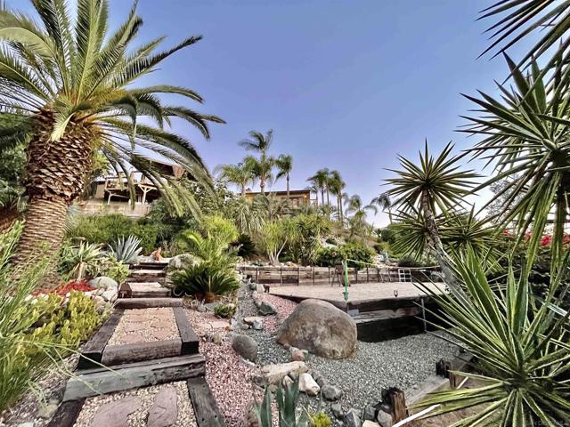 El Cajon, California, 92020, United States, 5 Bedrooms Bedrooms, ,4 BathroomsBathrooms,Residential,For Sale,1983564