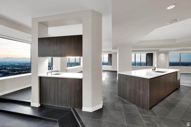 Salt Lake City, Utah, 84101, United States, 3 Bedrooms Bedrooms, ,4 BathroomsBathrooms,Residential,For Sale,2005313