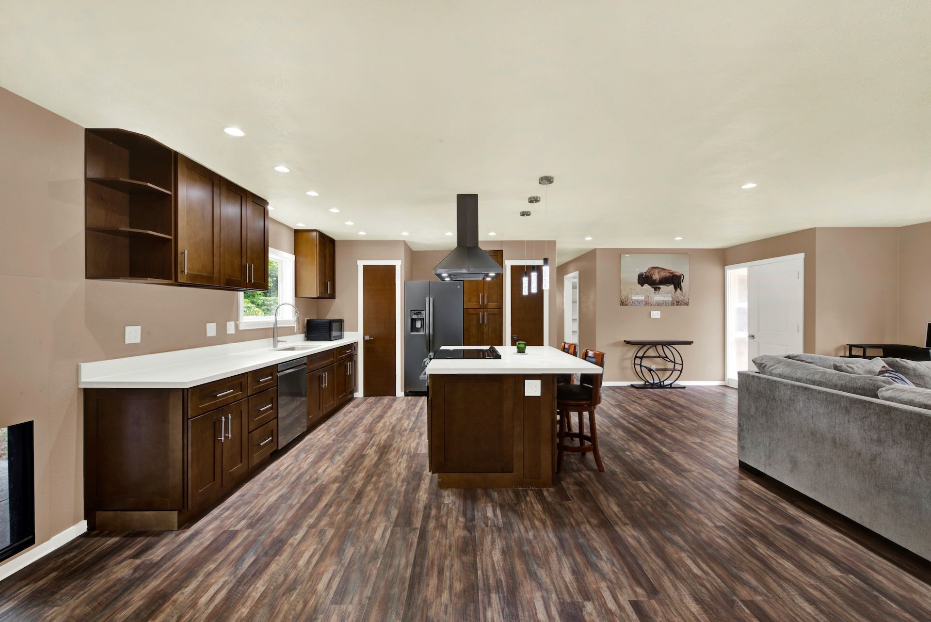  Wonderfully Updated Browns Valley Home - 物件實景