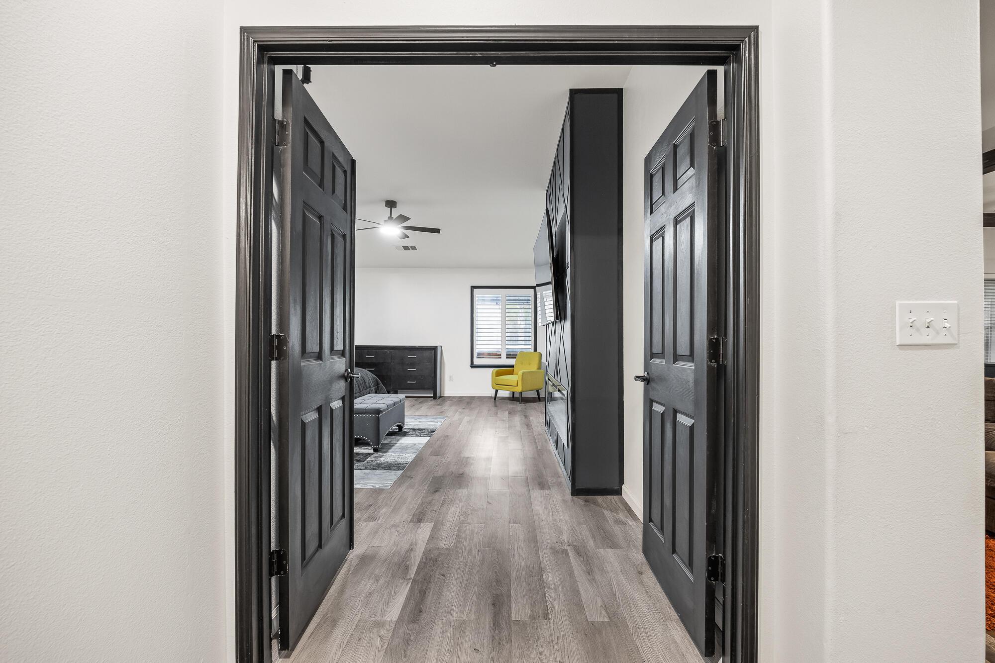 Hanford, California, 93230, United States, 4 Bedrooms Bedrooms, ,3 BathroomsBathrooms,Residential,For Sale,1985647