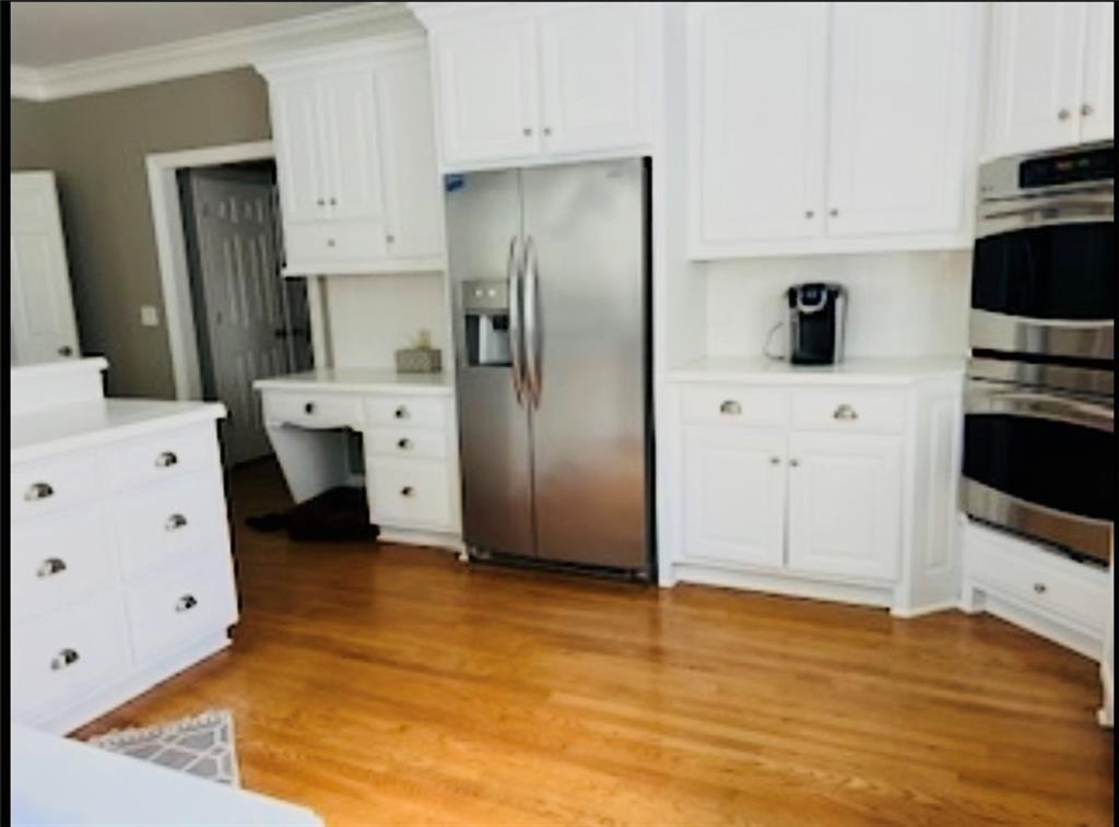 Alpharetta, Georgia, 30022, United States, 5 Bedrooms Bedrooms, ,5 BathroomsBathrooms,Residential,For Sale,1905840